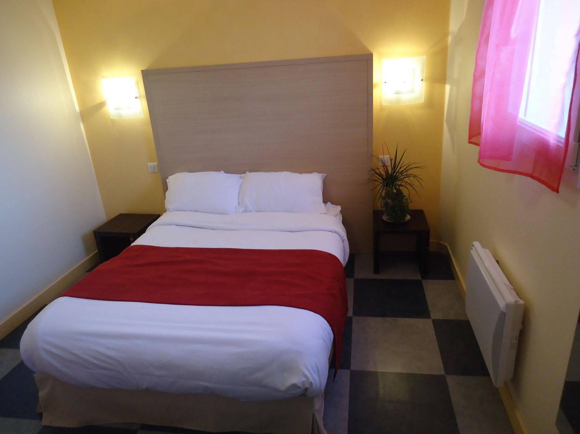 Hotel Estuaire Saint-Brevin-les-Pins Exterior foto